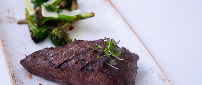 Italian-Style Flat Iron Steak w/Broccoli